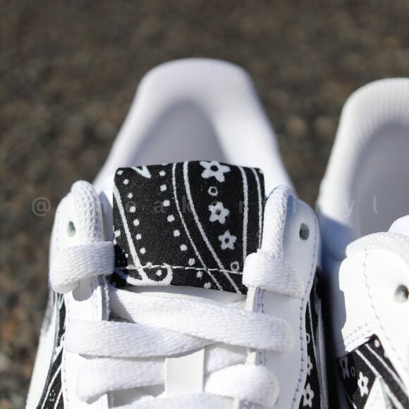 Nike Air Force 1 Low White Black Paisley Bandana Custom New with box - Picture 2 of 7